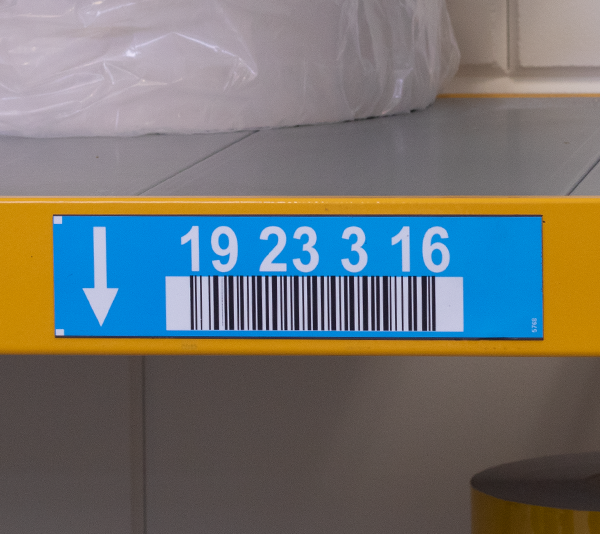 ONE2ID multilevel rack labels with level colours